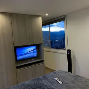 https://suite-moderna-confort-zona-rosa-poblado.colombiamedellinhotels.com